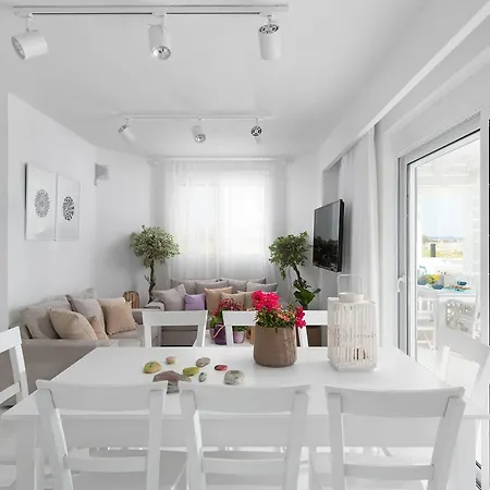 Maria & Nada Beachfront ヴィラ *