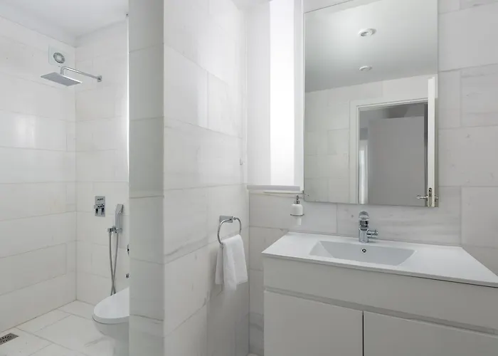 Maria & Nada Beachfront 빌라 콜림비아