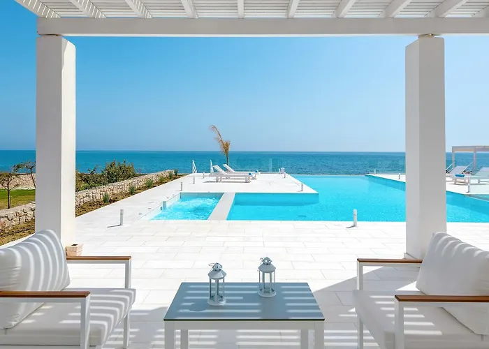 Maria & Nada Beachfront Kolymbia